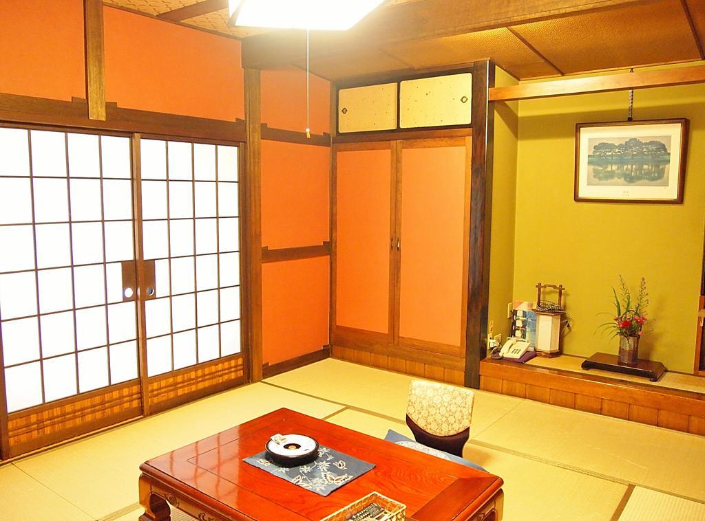 Chuo Hotel Chikuma ภายนอก รูปภาพ
